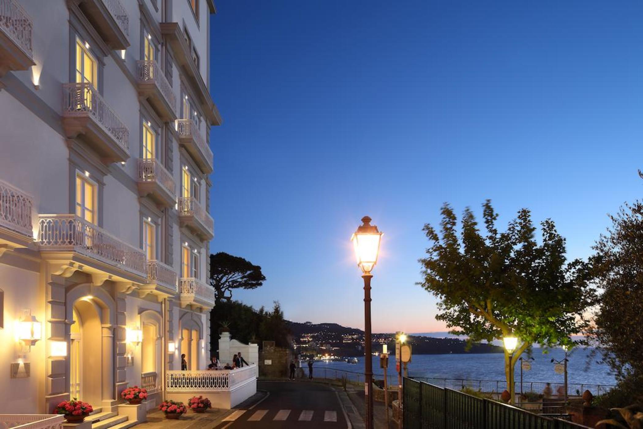 Hotel Mediterraneo Sant'Agnello Esterno foto