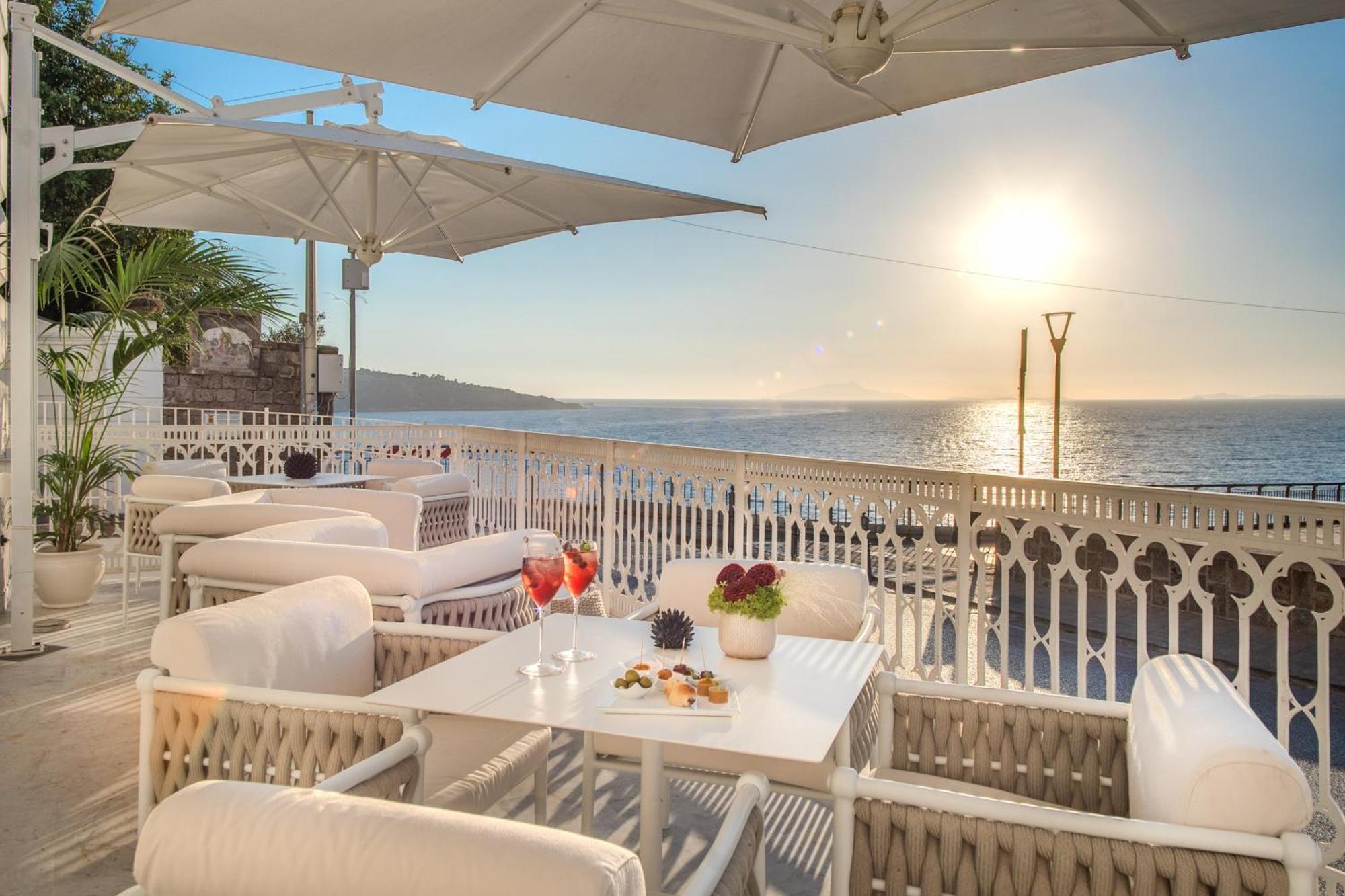 Hotel Mediterraneo Sant'Agnello Esterno foto